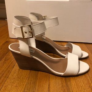Steve Madden - white ankle strap heel sandals